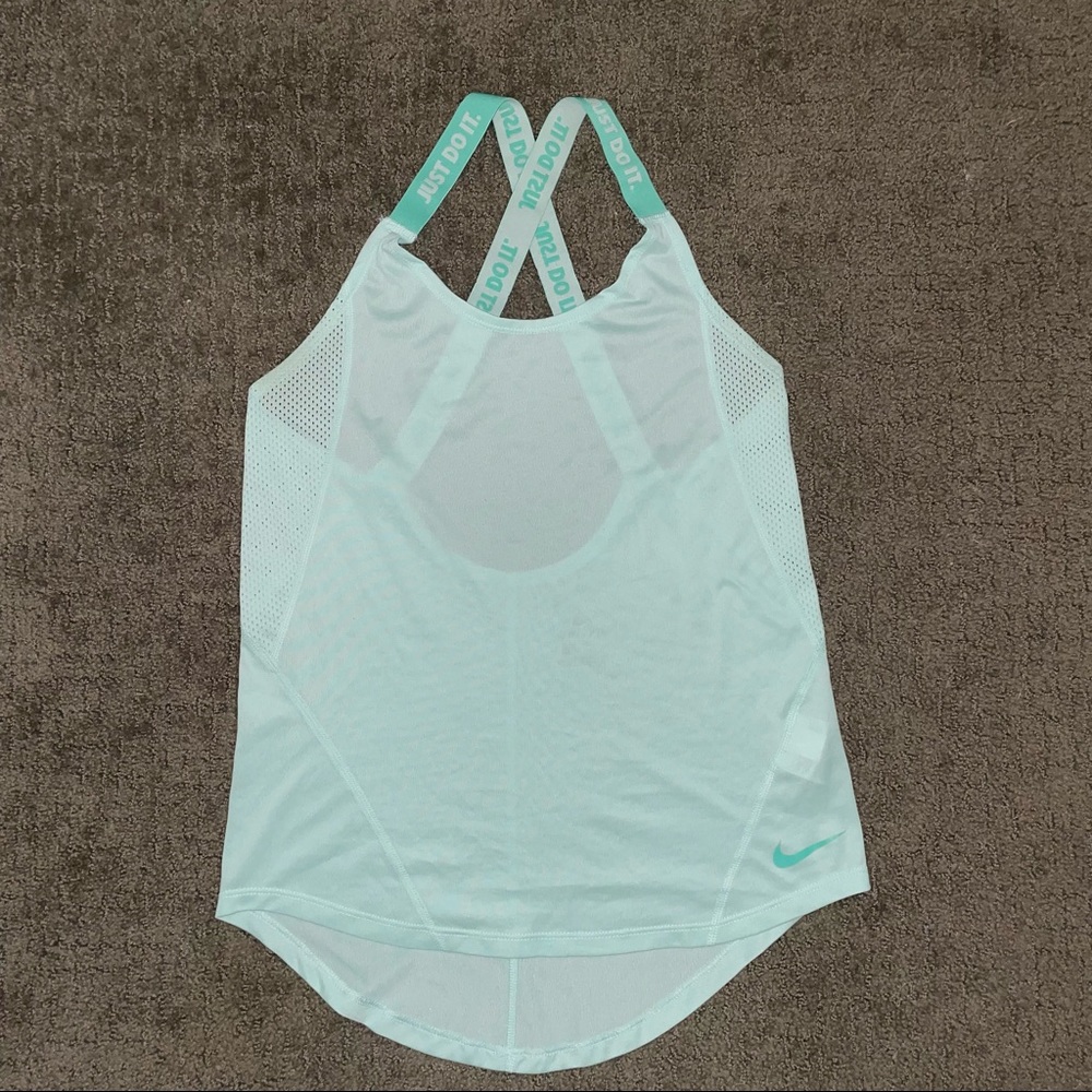 Nike dry fit workout tank